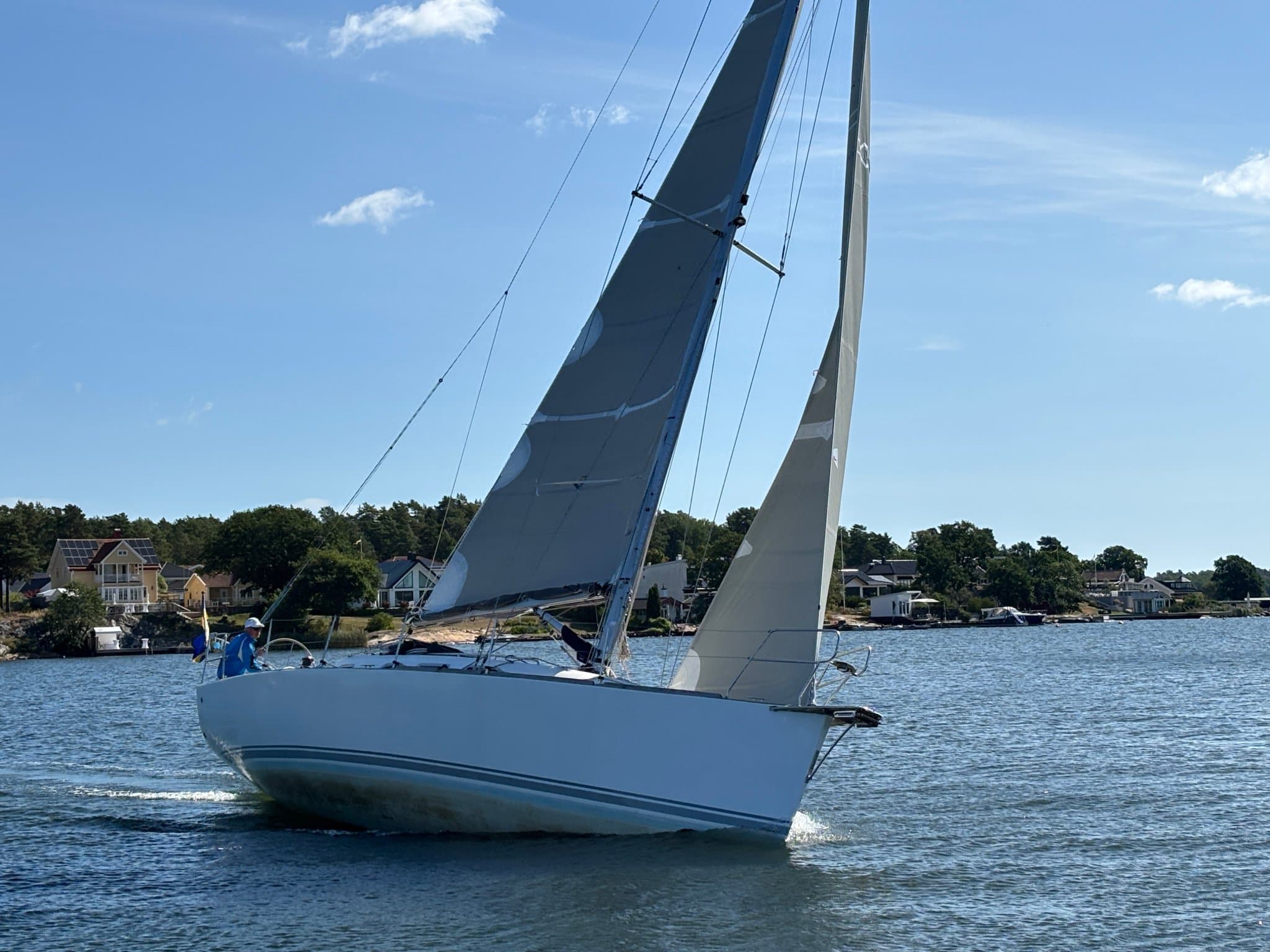PRONAVIA 38 2008